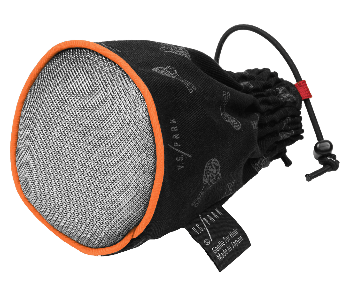 Y.S.PARK - Loop Silver & Titan Diffuser Världens bästa diffuser! Den inte bara passar alla fönar, den är lätt och kompakt, vilket gör den lätt att ta med sig. Det är inte konstigt att den dyker upp backstage vid de stora modevisningarna världen över. Ett måste vid lockar, fingertorkning och naturlig textur. Maskorna behåller värmen vilket gör att man får en mjukare hanterbar värme genom diffusern vid föningen.