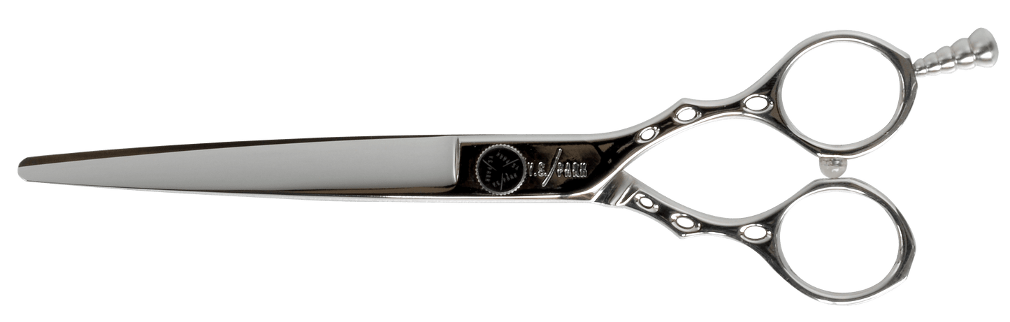 Y.S.PARK - Klippsax AS Original designen av kroppen passar en hand bra för att skapa en rytmiskt klippning tillsammans med den lätta och utmärkta kroppsbalansen. Den symmetriska välbalanserade kroppen möjliggör sköna och bra klippningar under långa arbetstimmar utan att trötta ut handen. Bladet på saxen är platt då denna passar utmärkt till exakta klippningar och när man håller i håret.  Fingerstödet går att fästa på båda sidor.