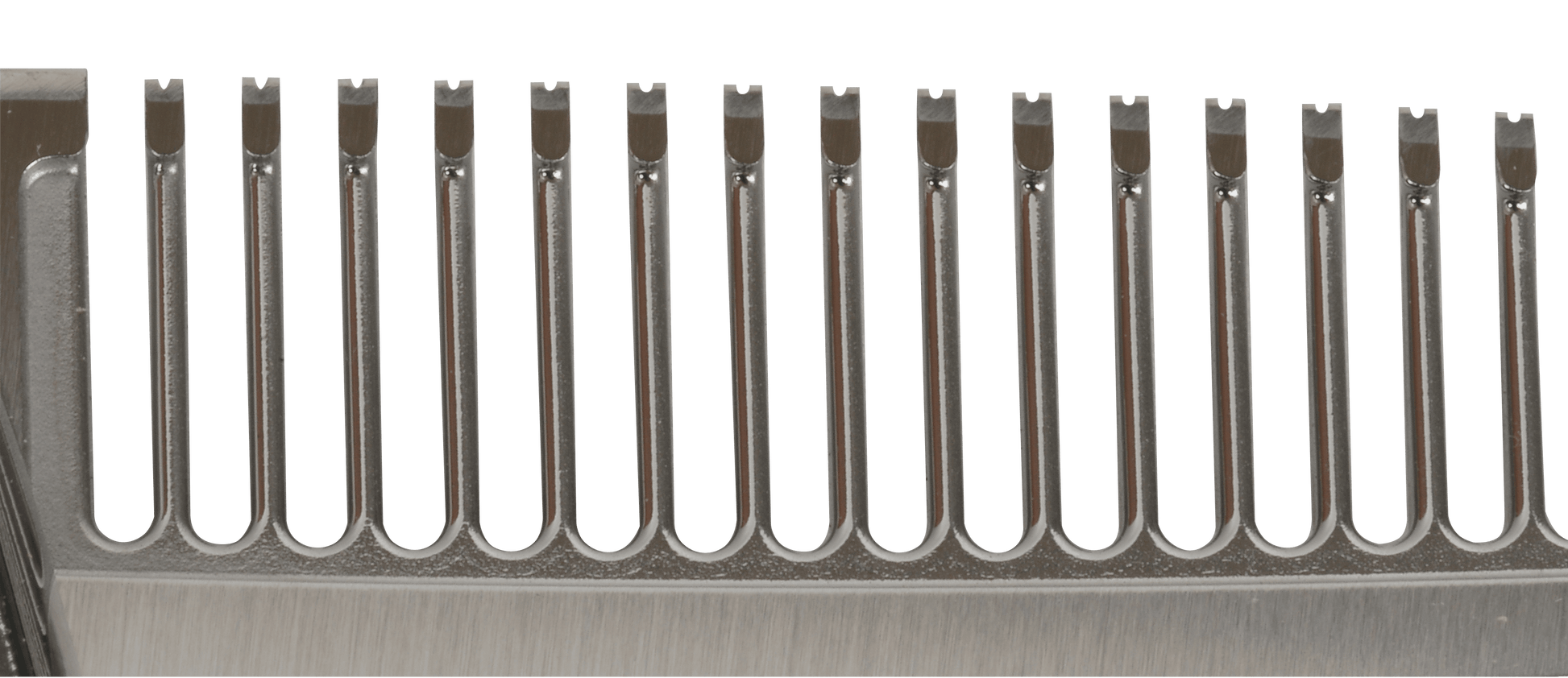 Y.S.PARK - Effileringssax ATV30 Kambladet tar bort hårets vikt utan att skada hårets yta. Perfekt för en naturlig finish och torrklippning utan att trassla till håret. De V-formade spåren hindrar håret från att glida ur när man klipper bort mycket vikt för att skapa mer textur.  (Klipper bort 40-50%)