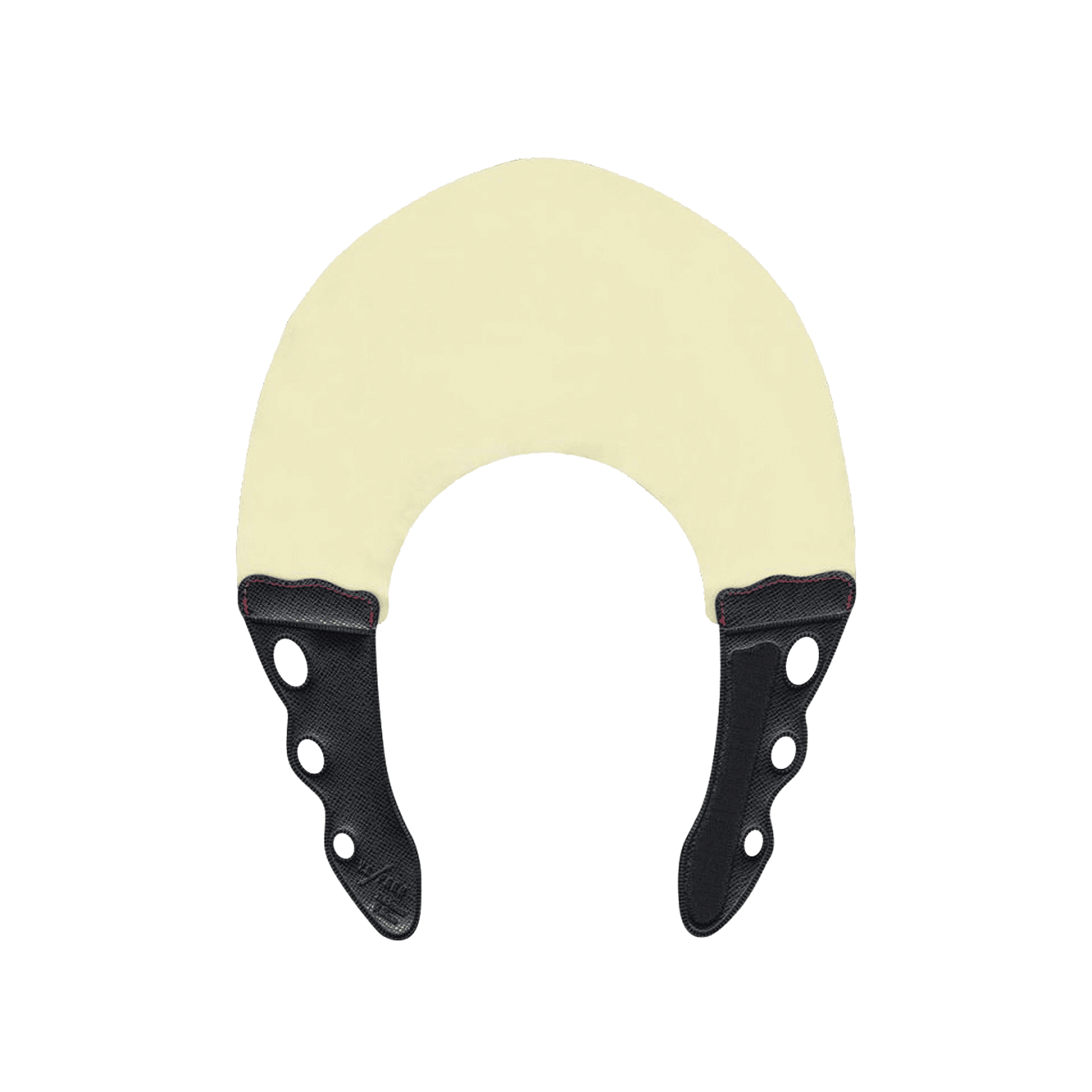 Y.S.PARK - Nackkrage 0,3 mm                                                                                     Nackkrage tillverkad av naturgummi som är tillräckligt stark för att motstå saxar men ändå komfortabel. Den passar perfekt runt nacken och ser till att hår och vatten inte kommer innanför kundens kläder. Ytan är anpassad för att varken hår eller saxen ska fastna i den. Finns i tjocklekare 0.3 mm och 0.6 mm, vikten är endast 28 gram respektive 36 gram.