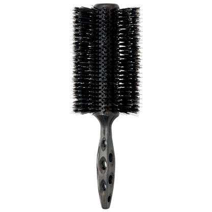Y.S.PARK - Extra Long Styler - 100 EL4, 105 EL3                                                                           Extra Long Styler har en extra lång design vilket gör att föntorkningen går extra snabbt tack vare att du behöver ta färre sektioner. Borsthuvudet är tillverkad med vildsvinsborst för glans och polyamidstift för att få bra grepp om håret. Kärnan är tillverkad av strandträ med ett överdrag av karbon med antistatiska egenskaper. Handtaget är ergonomiskt designat för maximal kontroll.